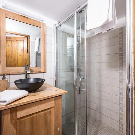 Vithos En Demi-pension Chalet